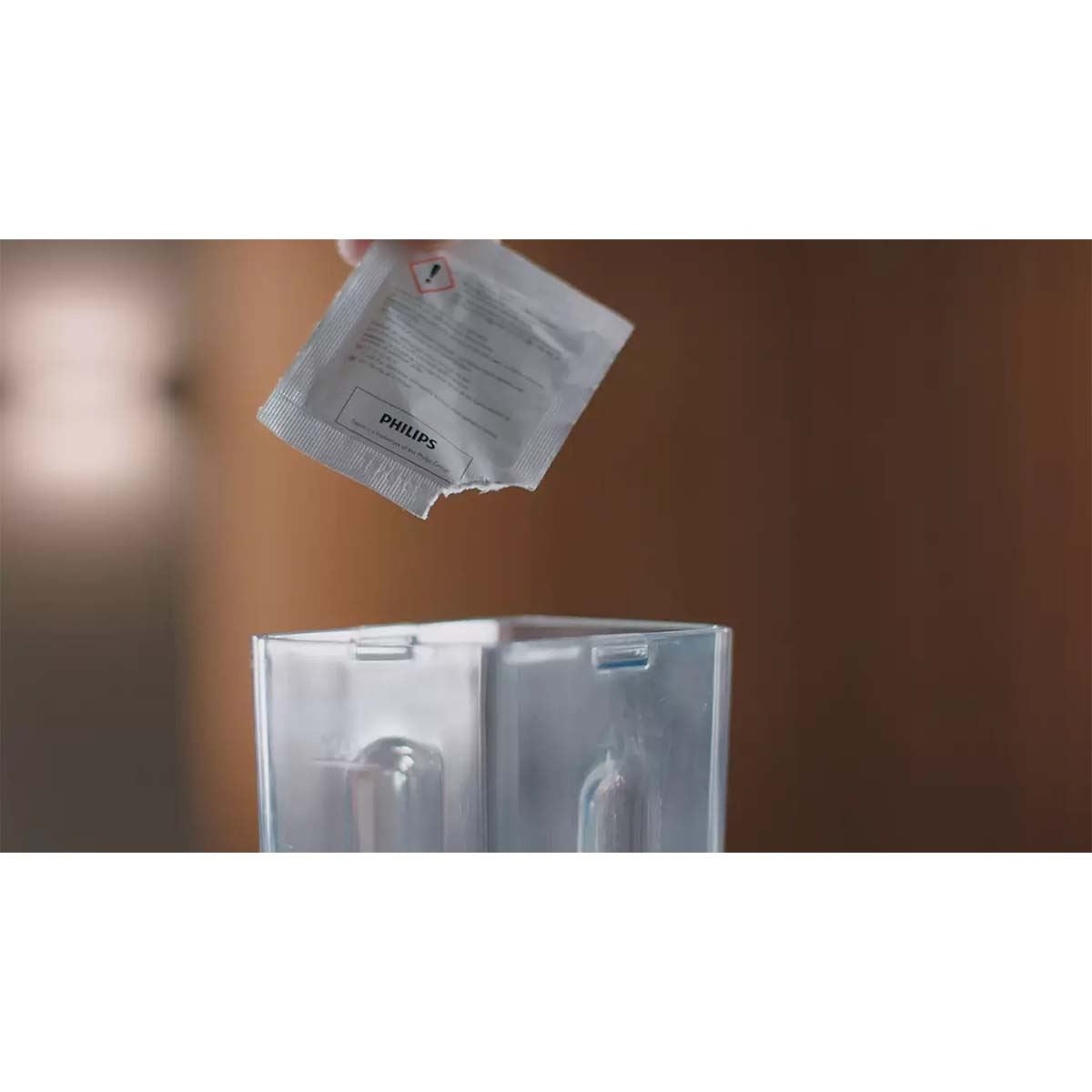 Philips CA6705/10 Saeco Coffee Machine Milk Circuit Cleaner Powder (6 Sachets)